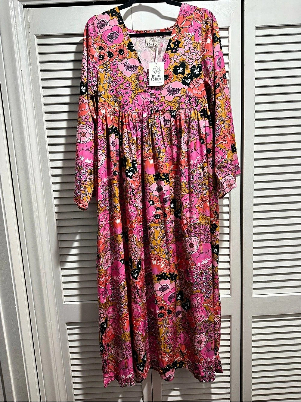 Blue Boheme Hawaii Printed Maxi Dress Floral Pink & Orange Medium